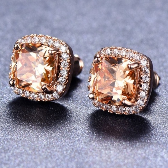 🌺Princess Cut RGP Champagne Topaz Stud Earring - Picture 1 of 3